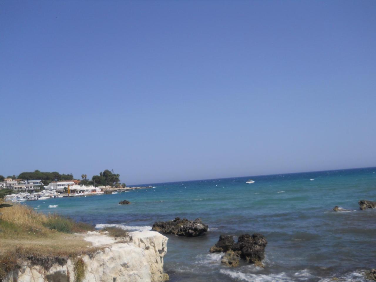 White Beach Beb Fontane Bianche Exterior photo